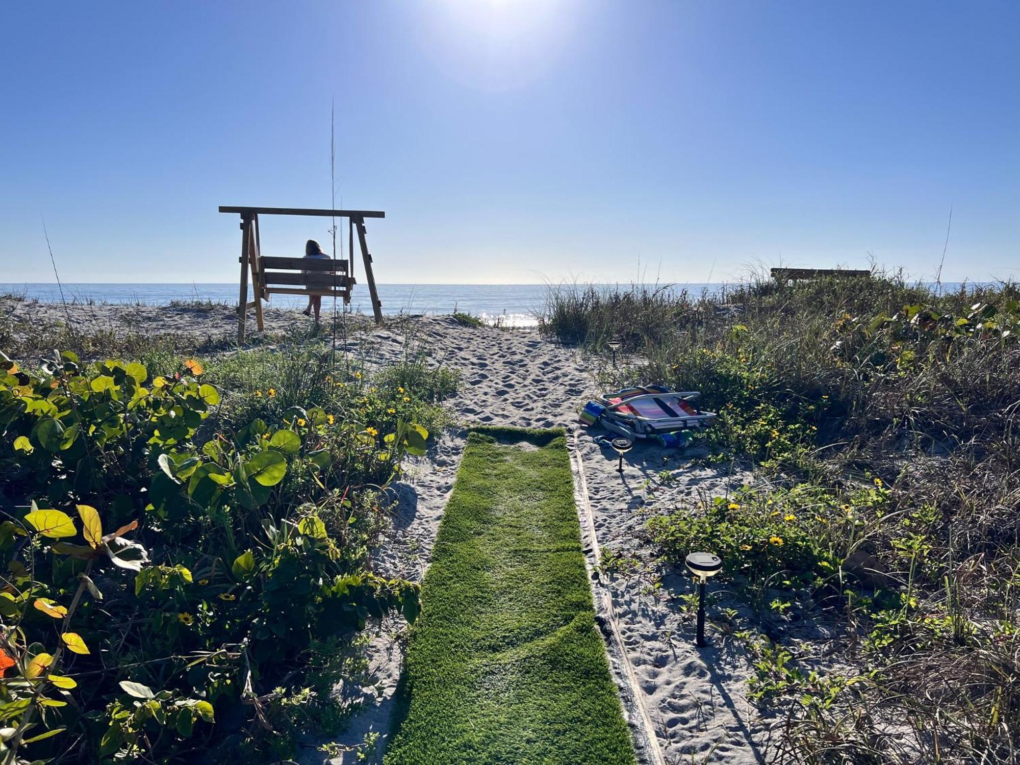 Anthony'S On The Beach Cocoa Beach Εξωτερικό φωτογραφία